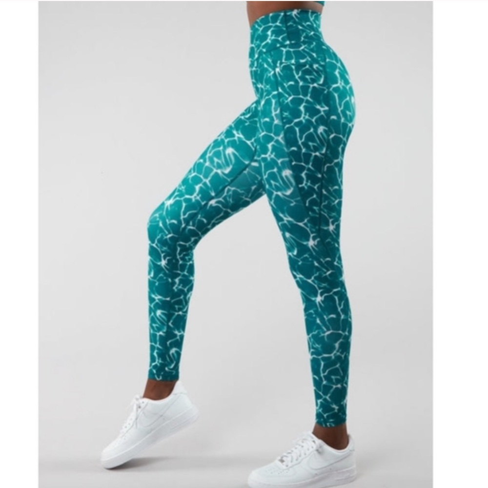 BuffBunny Collection Limitless Teal Reflection High Rise Leggings Size Small